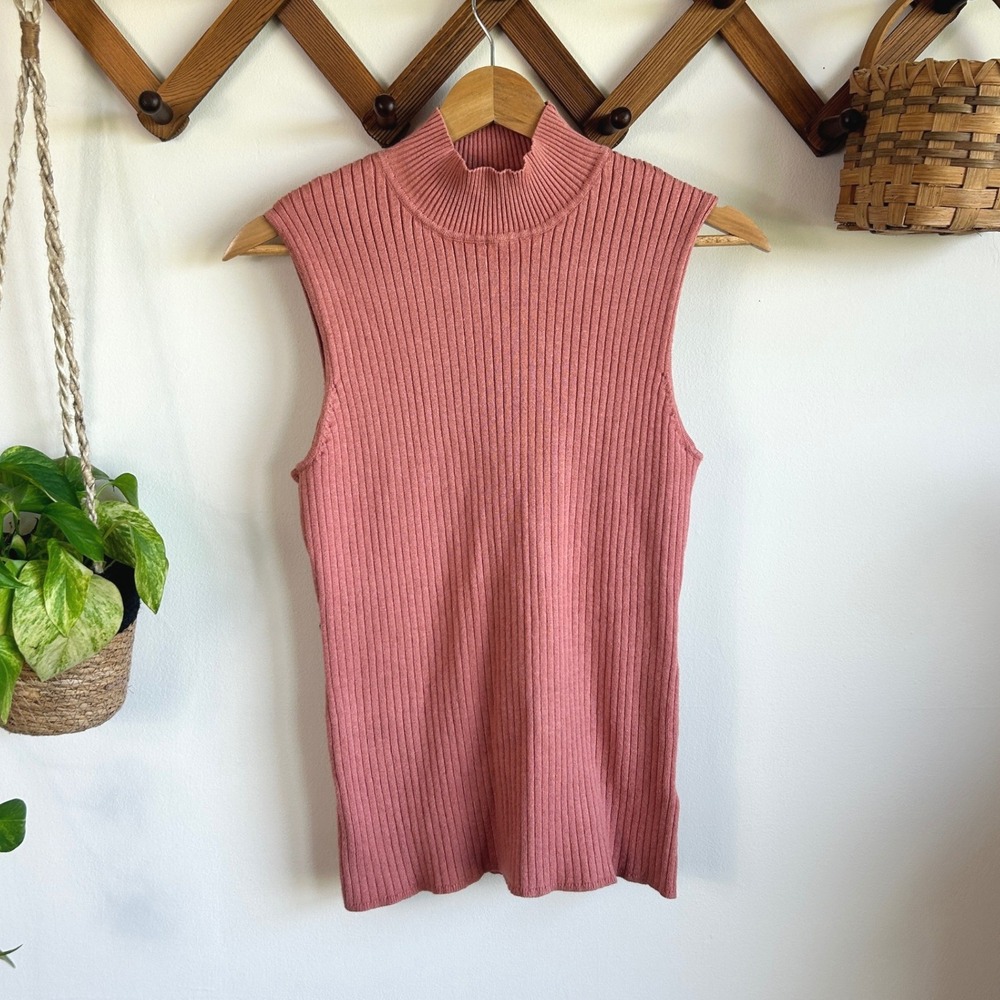 Madison Grey Ribbed Mock Neck Sleeveless Knit Top Terracotta Pink Medium FA21M